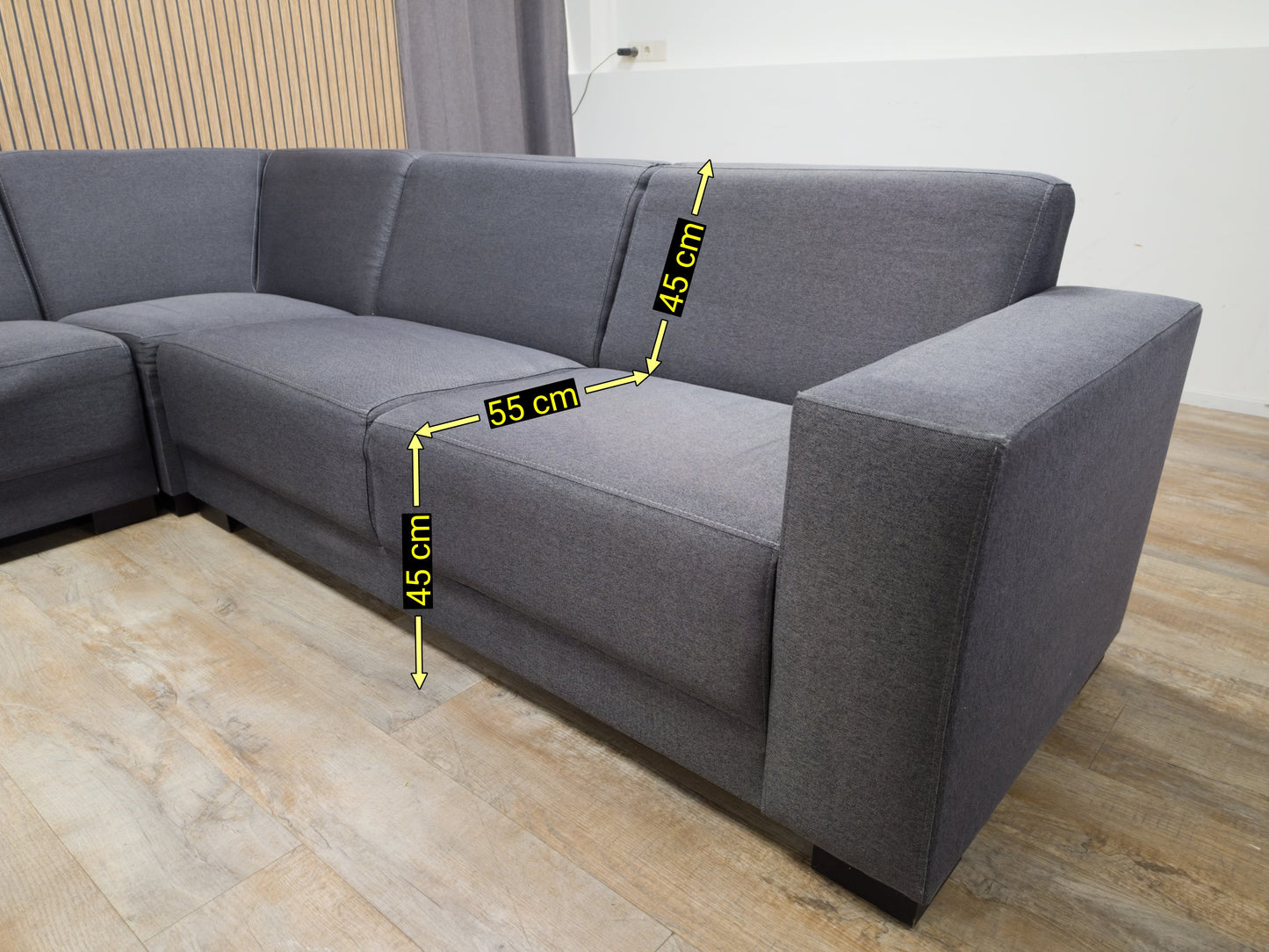 Zeer Mooi Groot Antraciet U Bank !!!