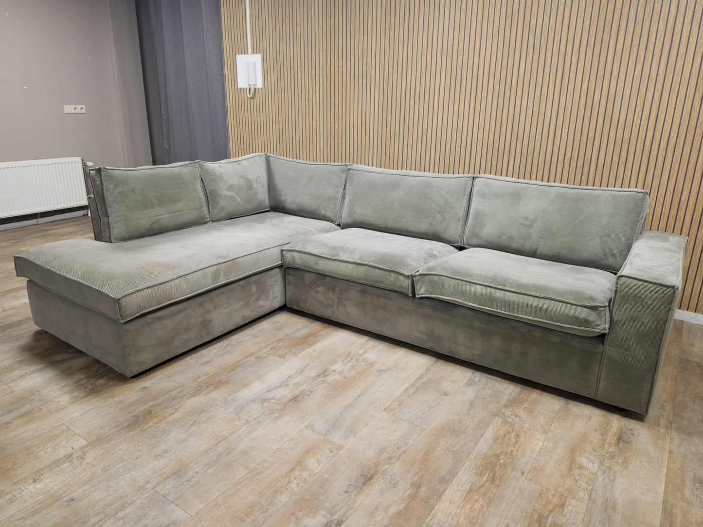 ⭐ Z.G.A.N Vergrijsd Groene Ribstof Hoekbank van WOOOD ⭐