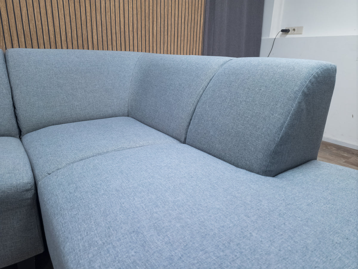 Zeer Mooi Nette Grijs Hoekbank met Hocker