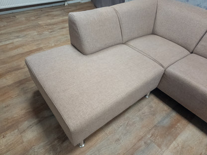 Zeer Mooi Beige Hoekbank