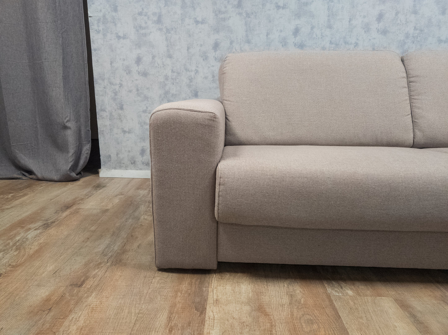 Zeer Mooi Licht Taupe Hoekbank van H&H